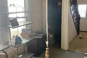 805 E B St, Brunswick, MD 21716 - Photo 10