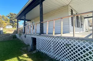 805 E B St, Brunswick, MD 21716 - Photo 30