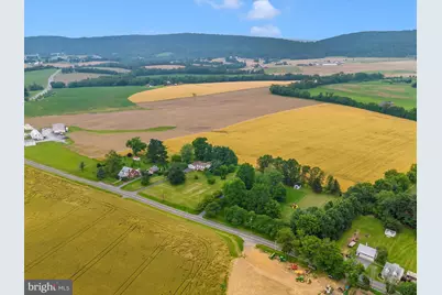 6208 Picnic Woods, Jefferson, MD 21755 - Photo 2