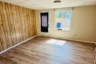 6820 Farmbrook Ct, Frederick, MD 21703 - Photo 14