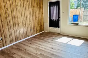 6820 Farmbrook Ct, Frederick, MD 21703 - Photo 12