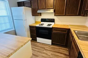 6820 Farmbrook Ct, Frederick, MD 21703 - Photo 6