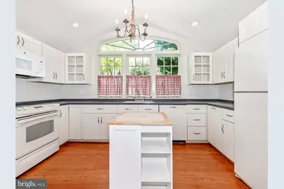 7 Main Street W, Burkittsville, MD 21718 - Photo 10