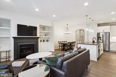 2548 Island Grove Boulevard, Frederick, MD 21701 - Photo 10