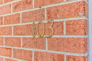 103 E Hammaker St, Thurmont, MD 21788 - Photo 4