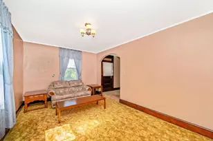 7 W B St, Brunswick, MD 21716 - Photo 16