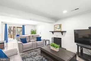 8607 Pinecliff Dr, Frederick, MD 21704 - Photo 10