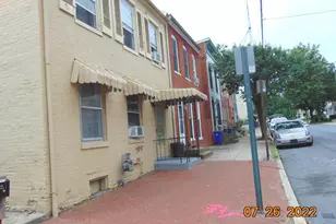 140 W South St, Frederick, MD 21701 - Photo 12