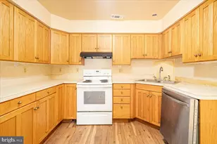 8624 Yellow Springs Rd, Frederick, MD 21702 - Photo 10