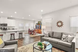 6633 Ballenger Run Blvd, Frederick, MD 21703 - Photo 14