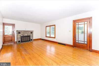 17124 Sabillasville Road, Sabillasville, MD 21780 - Photo 4