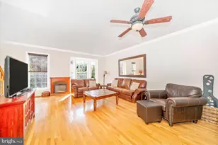 2624 Emerson Dr, Frederick, MD 21702 - Photo 4