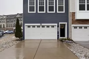 4663 Calisto Wy, Frederick, MD 21703 - Photo 2