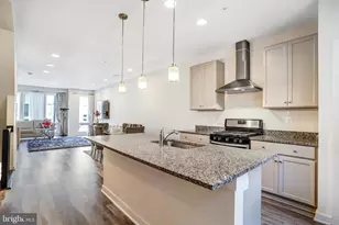 1402 Bexley Ln, Frederick, MD 21701 - Photo 6