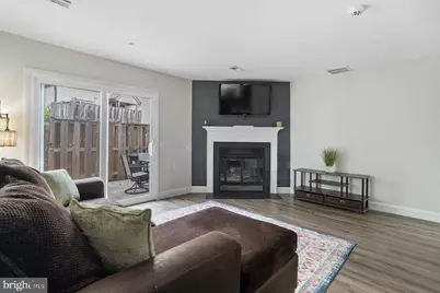 5806 Shadbush Court, Frederick, MD 21703 - Photo 4