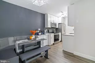 5806 Shadbush Ct, Frederick, MD 21703 - Photo 6