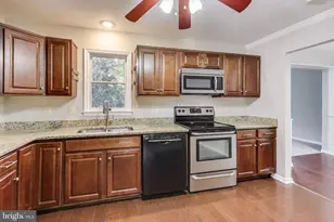 1009 Cheryls Ct, Frederick, MD 21703 - Photo 10