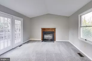 1009 Cheryls Ct, Frederick, MD 21703 - Photo 12