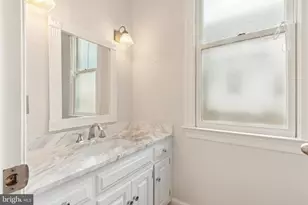 317 W College Terrace, Frederick, MD 21701 - Photo 18