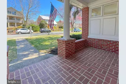 317 W College Terrace, Frederick, MD 21701 - Photo 4