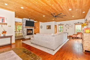 8935 Hawbottom Rd, Middletown, MD 21769 - Photo 16