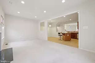 9646 Atterbury Ln, Frederick, MD 21704 - Photo 6