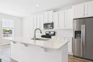 25 Chester Ct, Middletown, MD 21769 - Photo 10