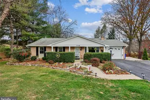 2318 Persimmon Dr, Ijamsville, MD 21754 - Photo 2