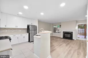 111 Cavenrock Ct, Frederick, MD 21702 - Photo 8