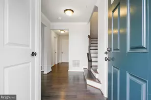 9119 Landon House Ln, Frederick, MD 21704 - Photo 4