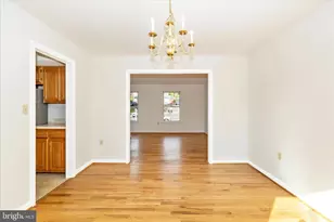 10255 Rollingridge Ct, Myersville, MD 21773 - Photo 12