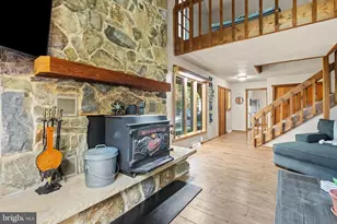 23823 Peaceful Rdg Rd, Smithsburg, MD 21783 - Photo 8