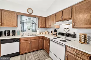 1103 Midvale Ave, Mount Airy, MD 21771 - Photo 10