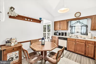 1103 Midvale Avenue, Mount Airy, MD 21771 - Photo 4