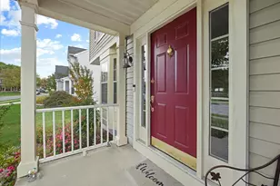 1416 Crescent Spot Ln, Frederick, MD 21703 - Photo 4