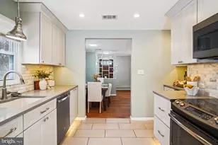 5708 Lakeview Dr, Frederick, MD 21702 - Photo 8