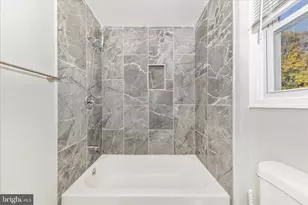 6216 Manor Woods Rd, Frederick, MD 21703 - Photo 16