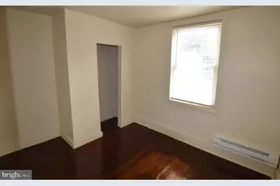 482 W South St, Frederick, MD 21701 - Photo 6