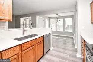 1605 Berry Rose Ct, Frederick, MD 21701 - Photo 6