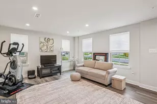 5912 Garden Walk Dr, Frederick, MD 21703 - Photo 18