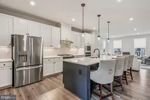 5912 Garden Walk Dr, Frederick, MD 21703 - Photo 8