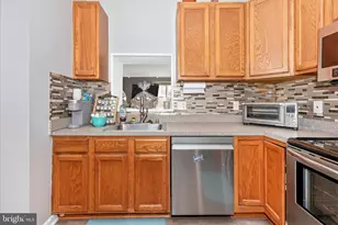 1518 S Rambling Way, Frederick, MD 21701 - Photo 16