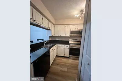 808 Stratford Way #D, Frederick, MD 21701 - Photo 8