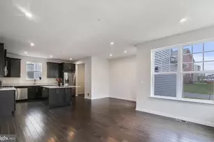 1113 Saxton Dr, Frederick, MD 21702 - Photo 8