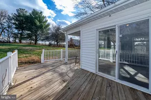 1602 New York Ave, Knoxville, MD 21758 - Photo 16