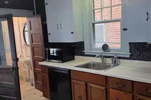 104 E 7th St, Frederick, MD 21701 - Photo 8