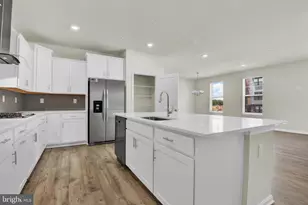 459 Hanson St, Frederick, MD 21701 - Photo 8