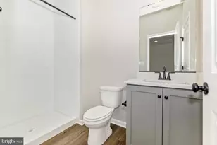 308A Baughmans Ln, Frederick, MD 21702 - Photo 4