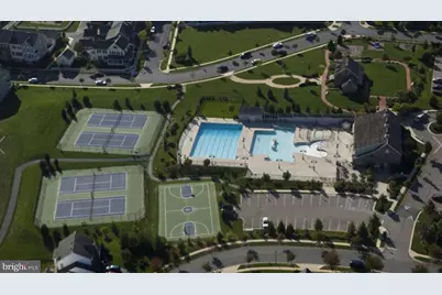 8609 Satinwood Dr, Frederick, MD 21704 - Photo 10