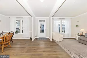 1007 Shenandoah View Pkwy, Brunswick, MD 21716 - Photo 2